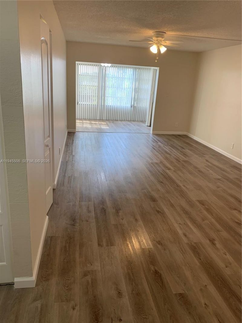 9273 SW 8th St, Unit 411, Boca Raton, FL 33428 Photo