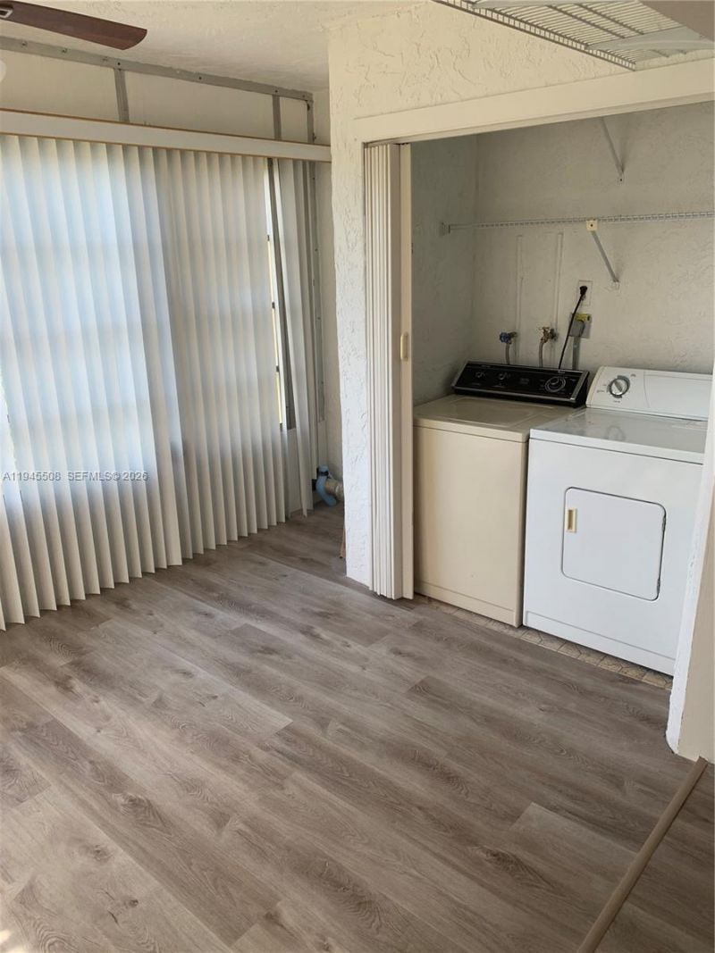 9273 SW 8th St, Unit 411, Boca Raton, FL 33428 Photo