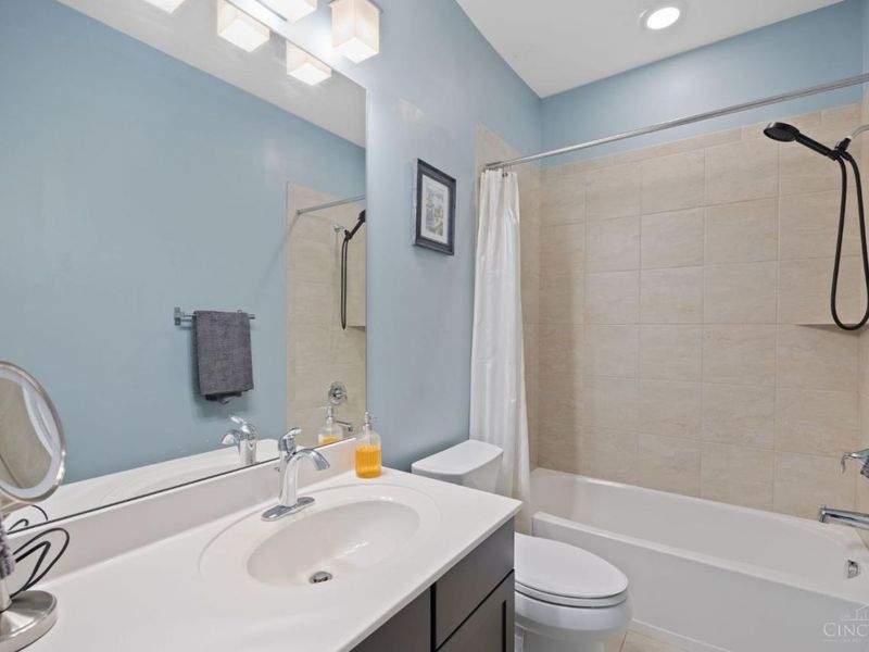 434 Northern Avenue, Cincinnati, OH 45229 Photo 29