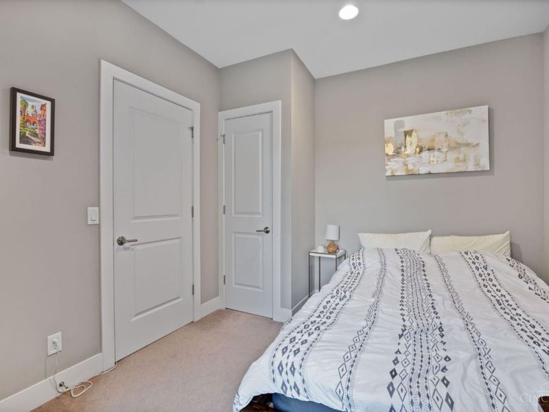 434 Northern Avenue, Cincinnati, OH 45229 Photo 31