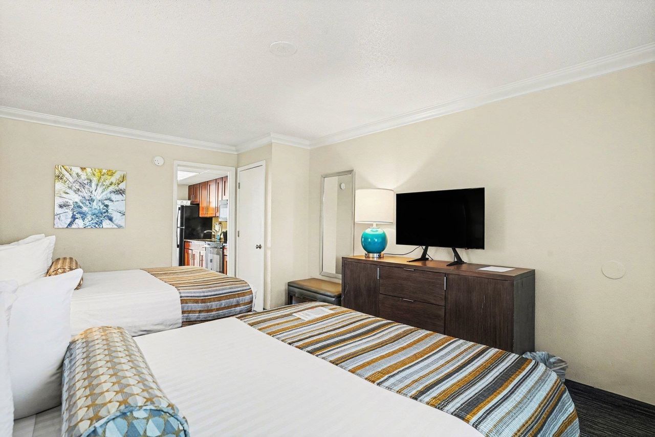1105 S Ocean Blvd. Photo 16