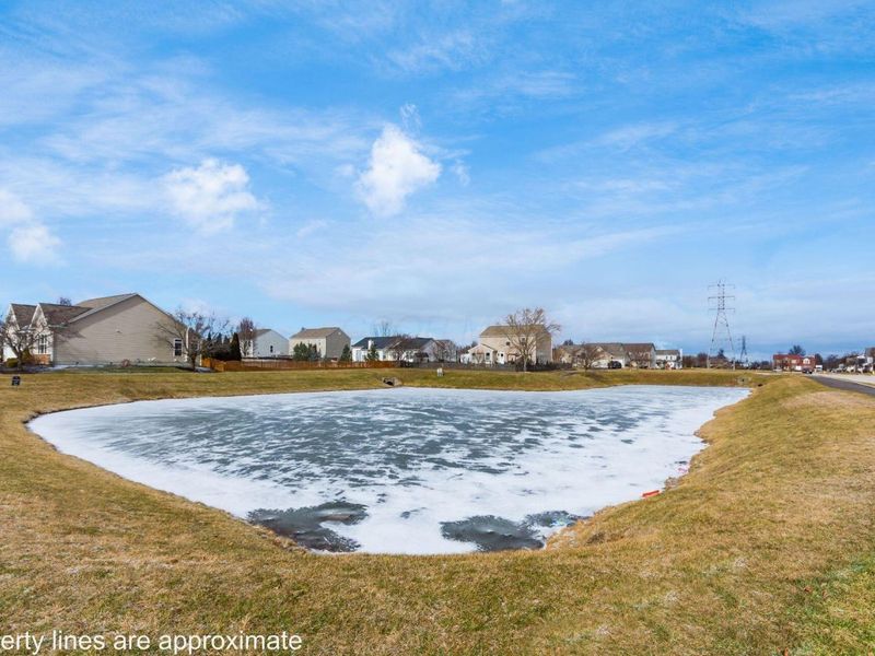 4052 Ponds Edge Street, Grove City, OH 43123 Photo 30