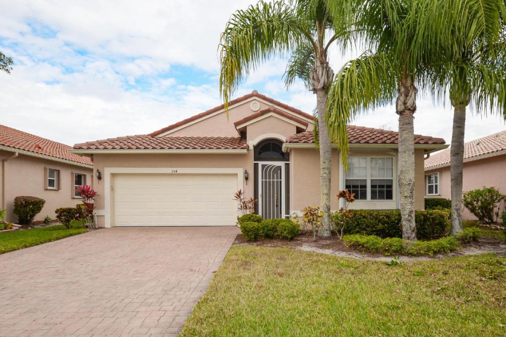 354 NW Shoreview Drive, Port Saint Lucie, FL 34986 Photo