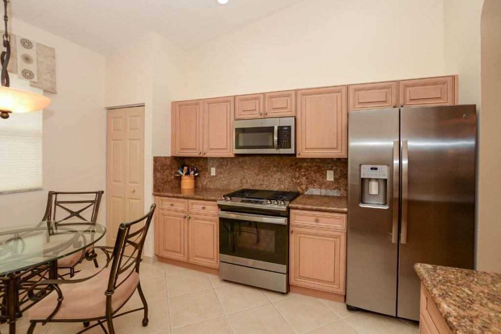 354 NW Shoreview Drive, Port Saint Lucie, FL 34986 Photo