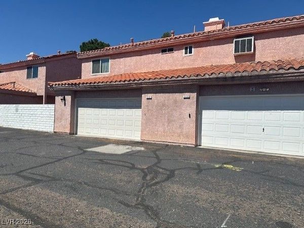 5131 Tara Avenue, Las Vegas, NV 89146
