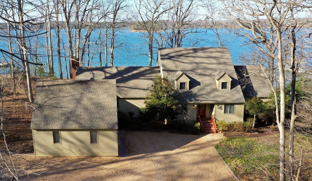 877 Twiggs Ferry Road, Hartfield, VA 23071 Main Photo