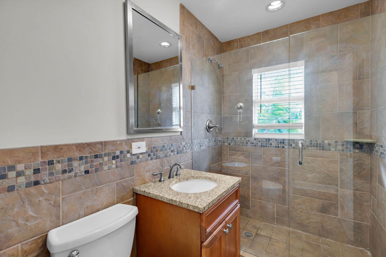 272 W Seaview Drive, Duck, FL 33050 Photo