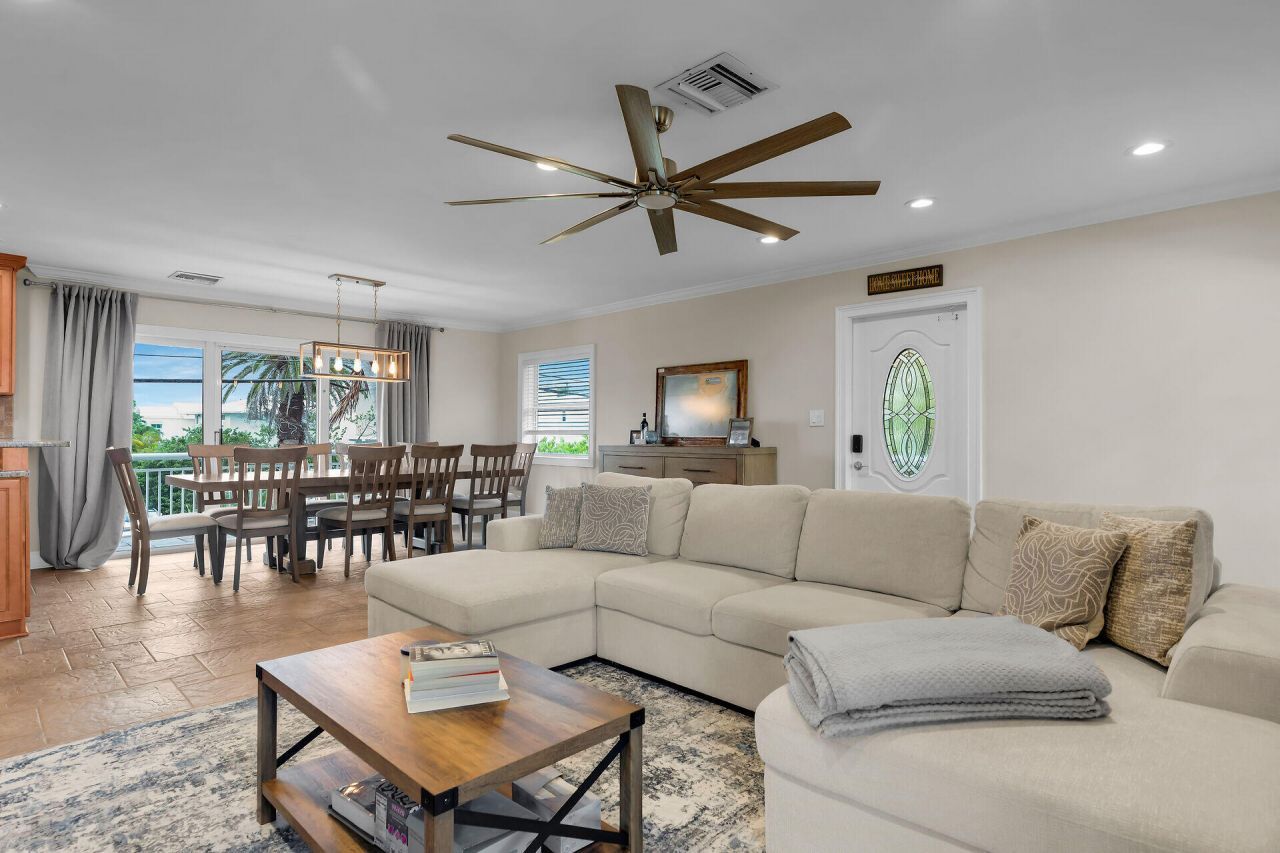 272 W Seaview Drive, Duck, FL 33050 Photo