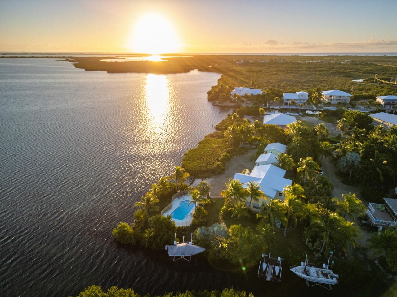 17385 Keystone Road, Sugarloaf, FL 33042 Photo