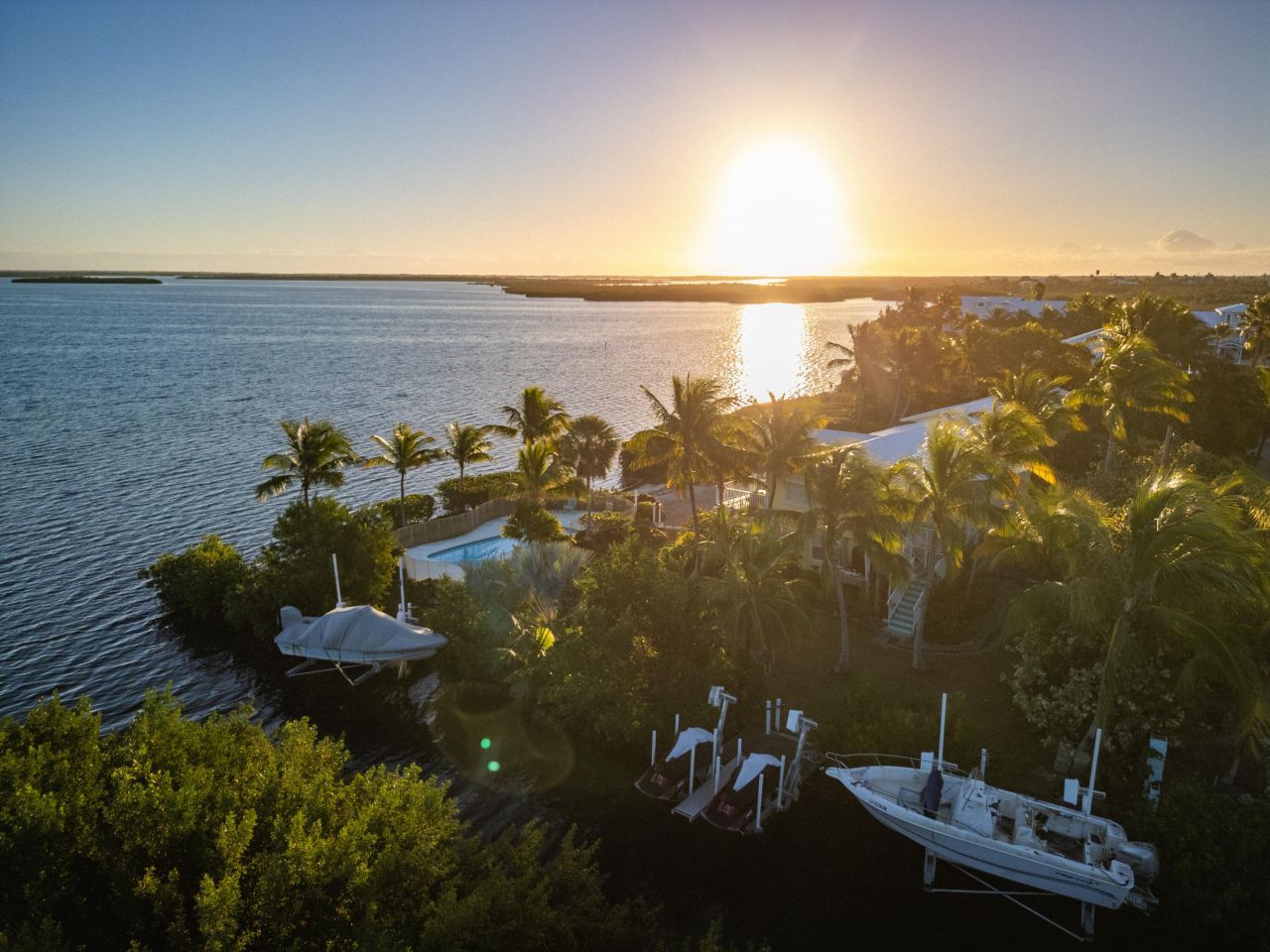 17385 Keystone Road, Sugarloaf, FL 33042 Photo