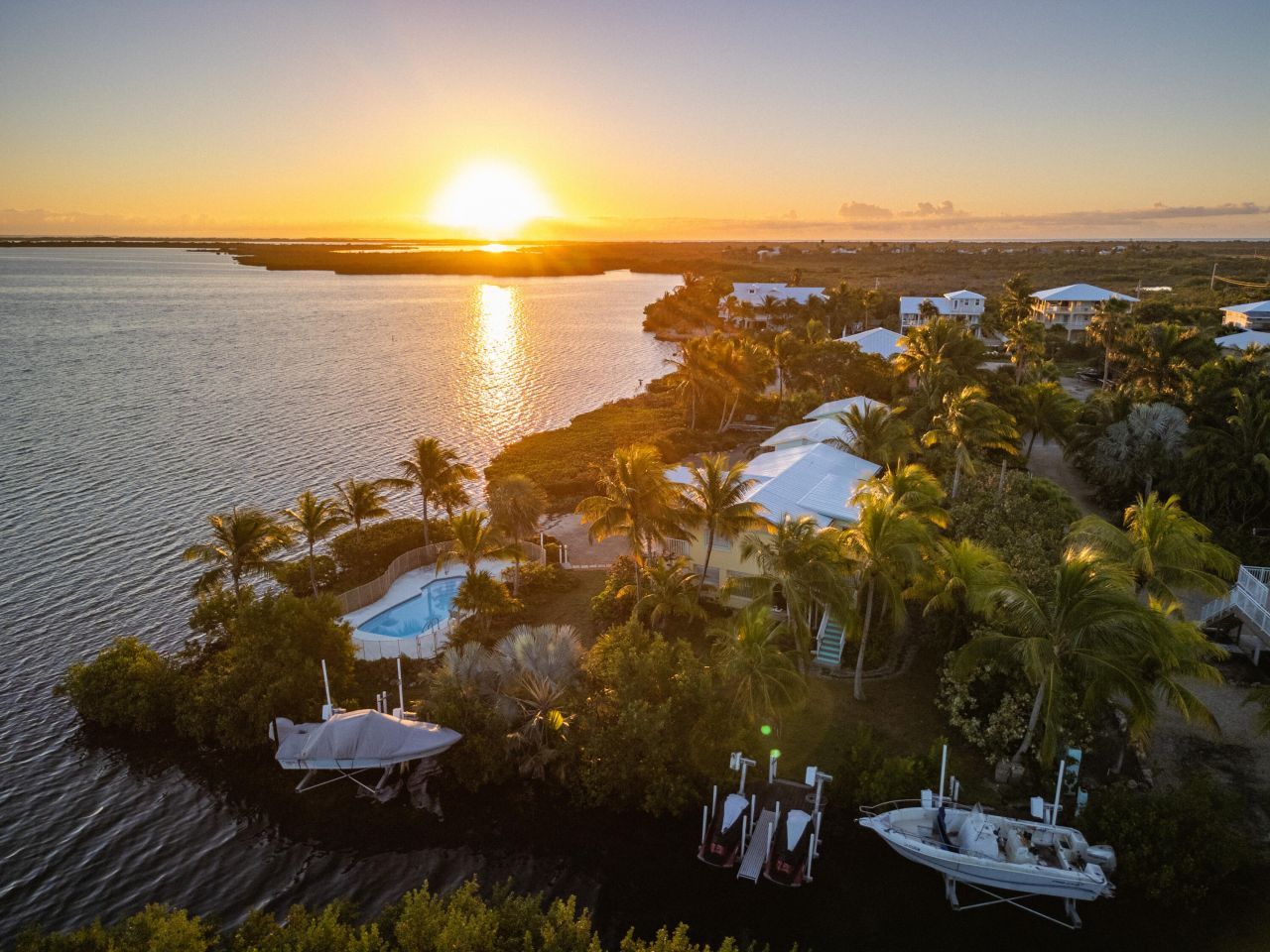 17385 Keystone Road, Sugarloaf, FL 33042 Photo