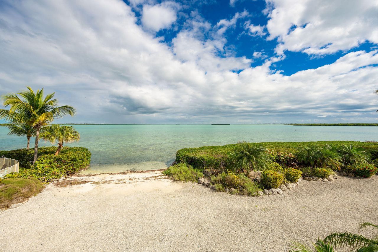 17385 Keystone Road, Sugarloaf, FL 33042 Photo