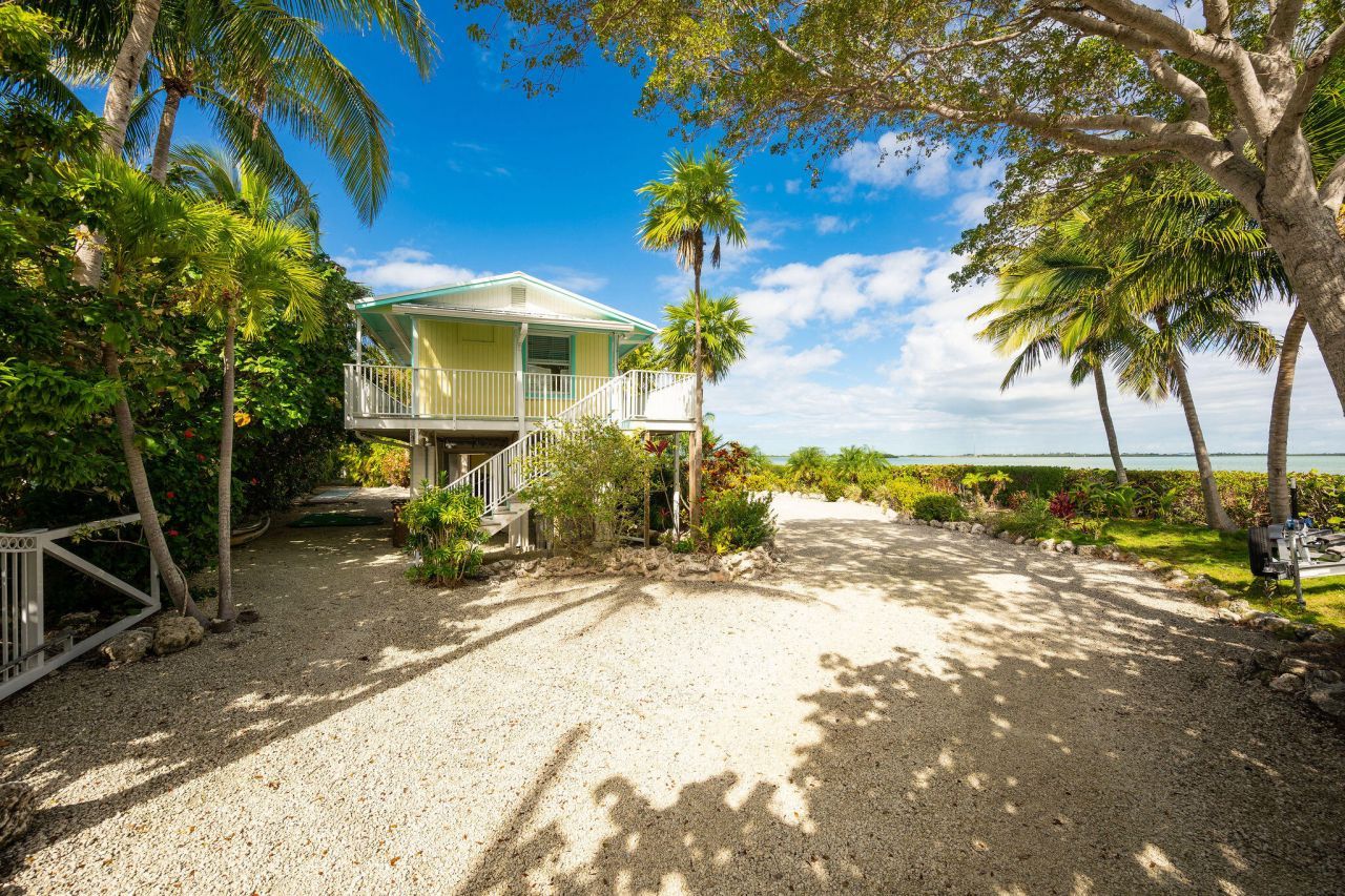 17385 Keystone Road, Sugarloaf, FL 33042 Photo