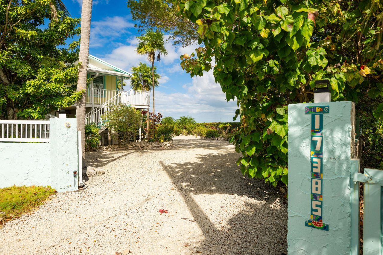 17385 Keystone Road, Sugarloaf, FL 33042 Photo