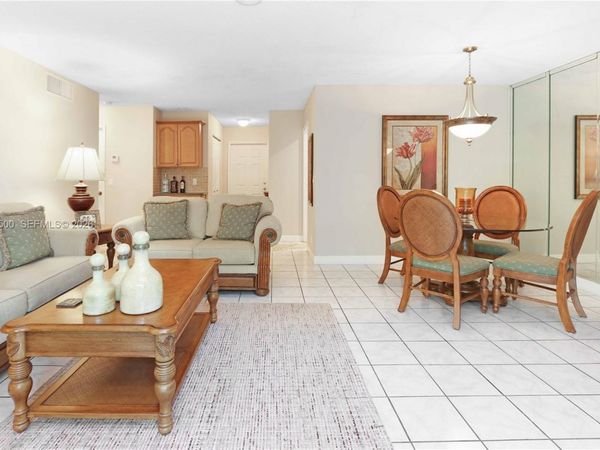 1425 Atlantic Shores Blvd, Unit 110, Hallandale Beach, FL 33009