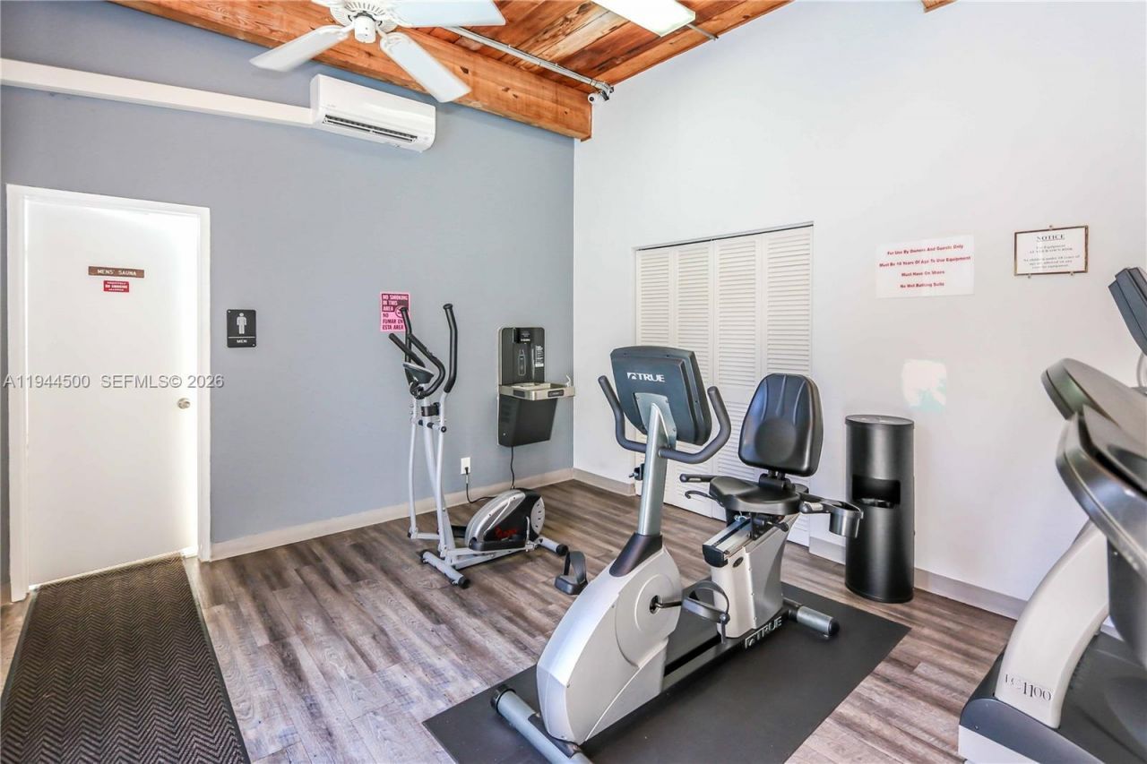 1425 Atlantic Shores Blvd, Unit 110, Hallandale Beach, FL 33009 Photo