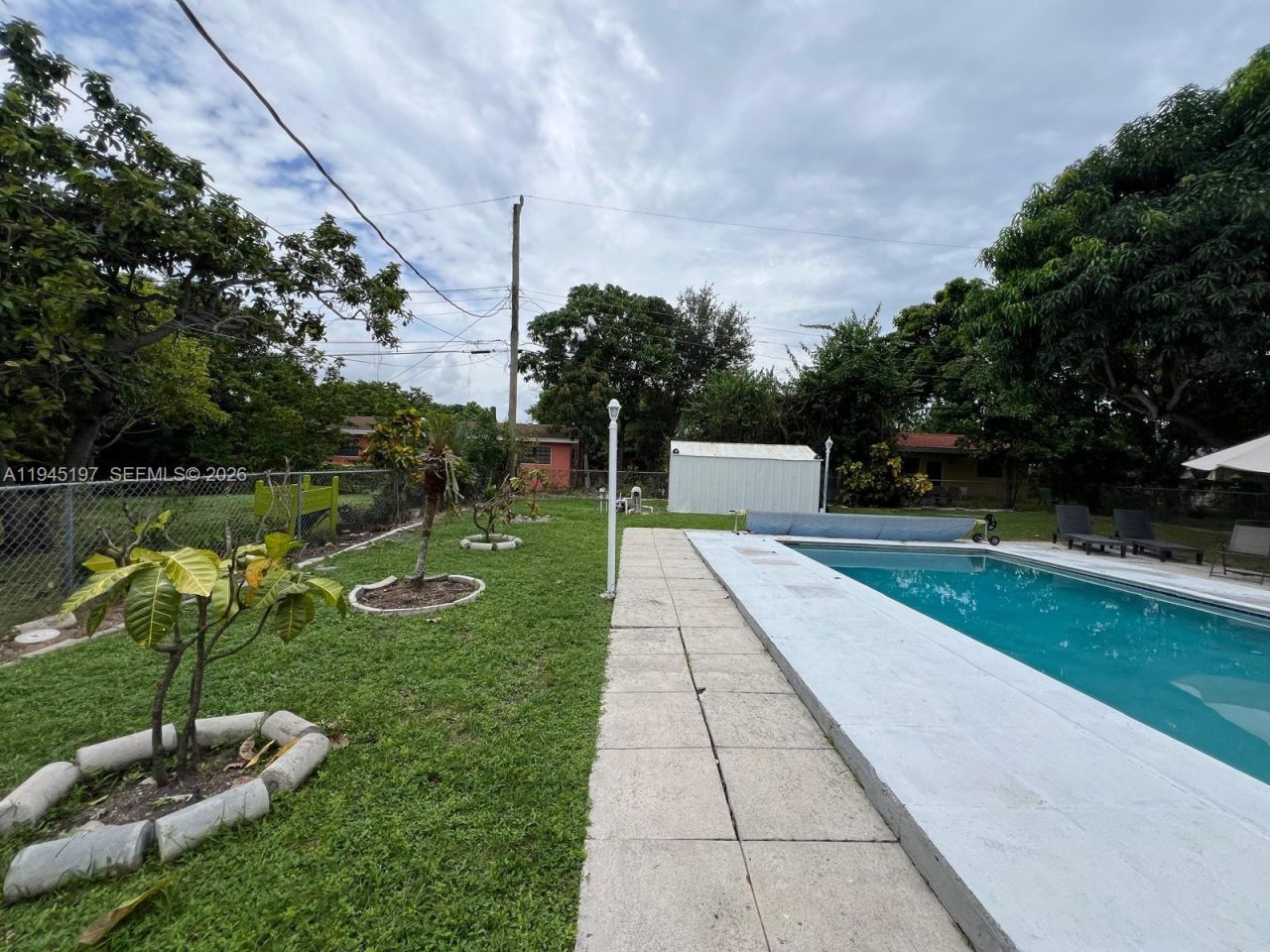 1735 NE 157th Ter, North Miami Beach, FL 33162 Photo