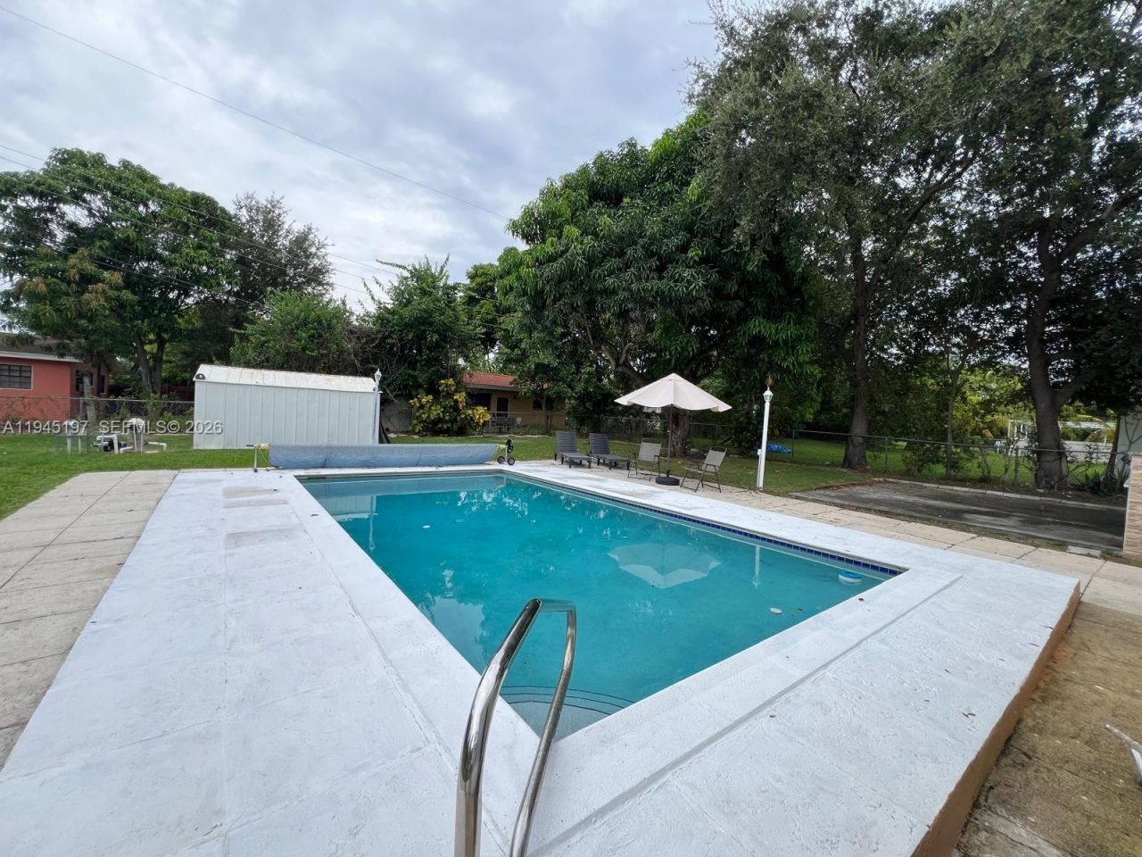 1735 NE 157th Ter, North Miami Beach, FL 33162 Photo