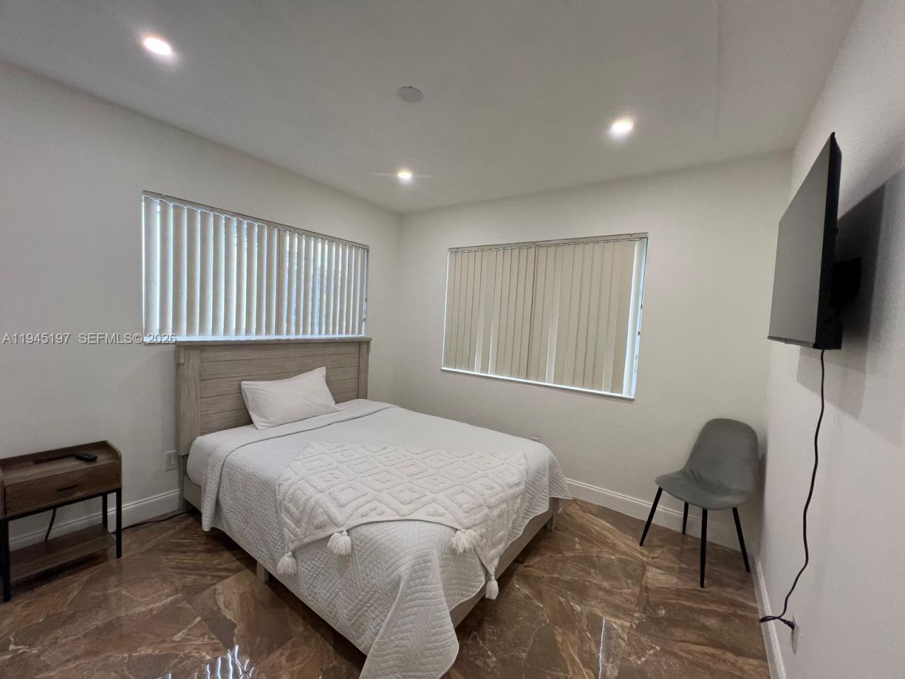 1735 NE 157th Ter, North Miami Beach, FL 33162 Photo