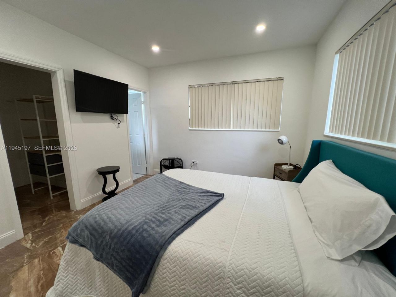 1735 NE 157th Ter, North Miami Beach, FL 33162 Photo