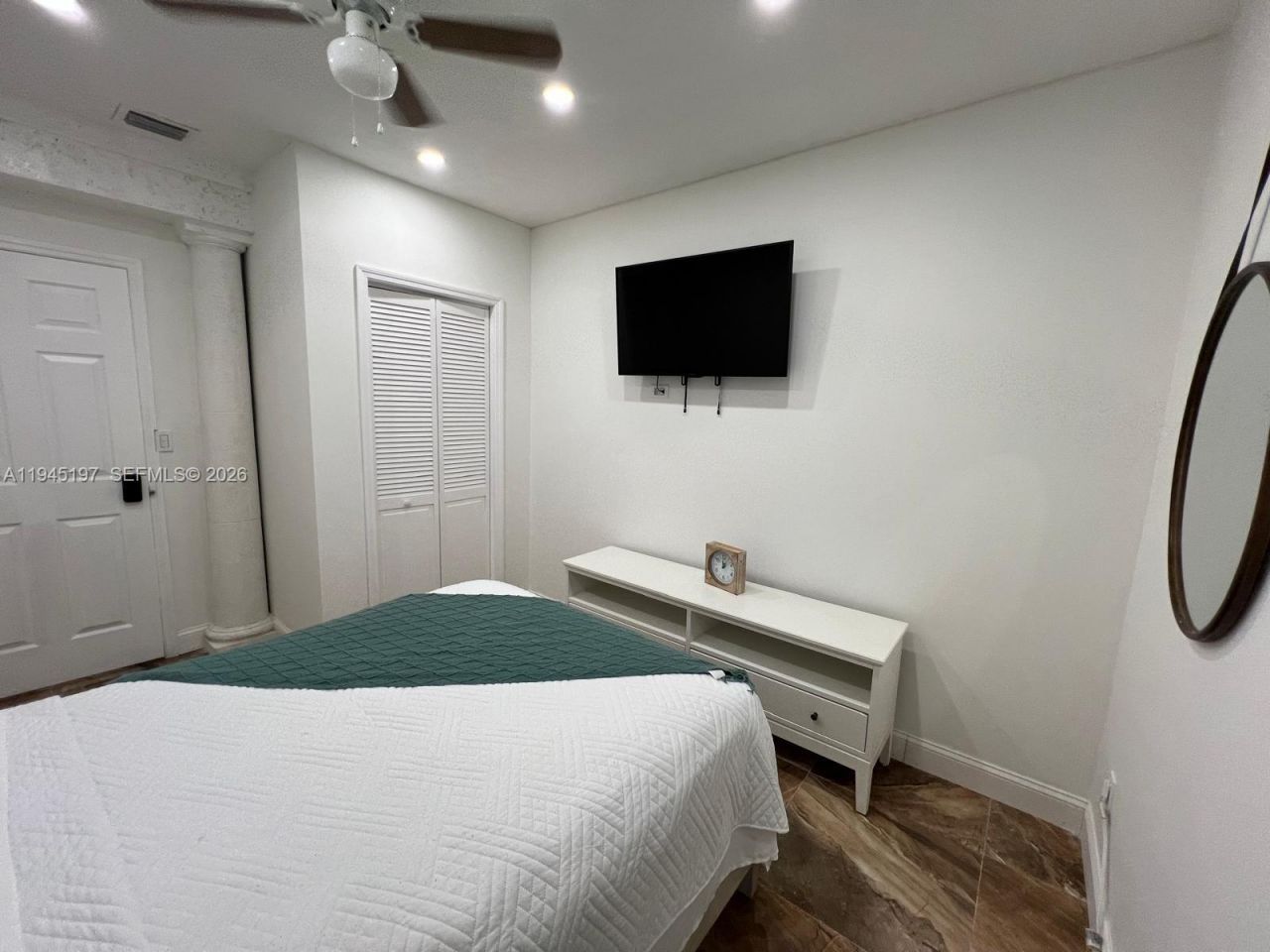 1735 NE 157th Ter, North Miami Beach, FL 33162 Photo