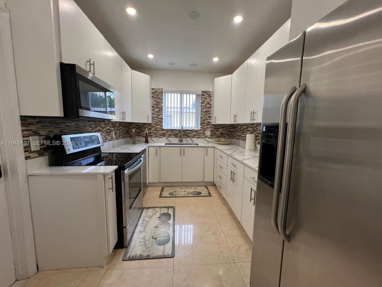 1735 NE 157th Ter, North Miami Beach, FL 33162 Photo