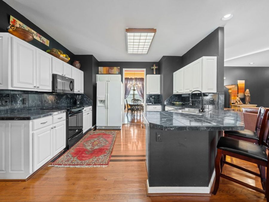 Property Image 16