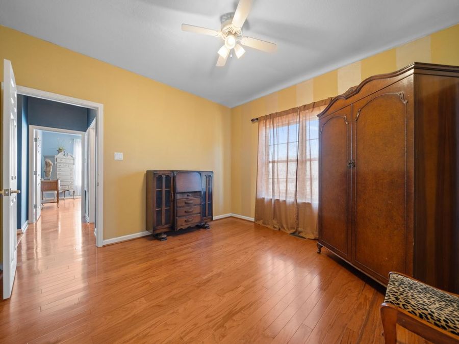 Property Image 39