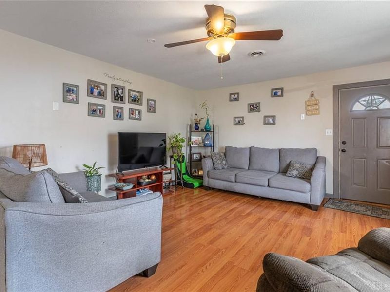 126 Oak Street, Saint Paris, OH 43072 Photo 6