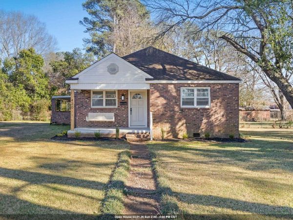 420 Commons St, Tuscumbia, AL