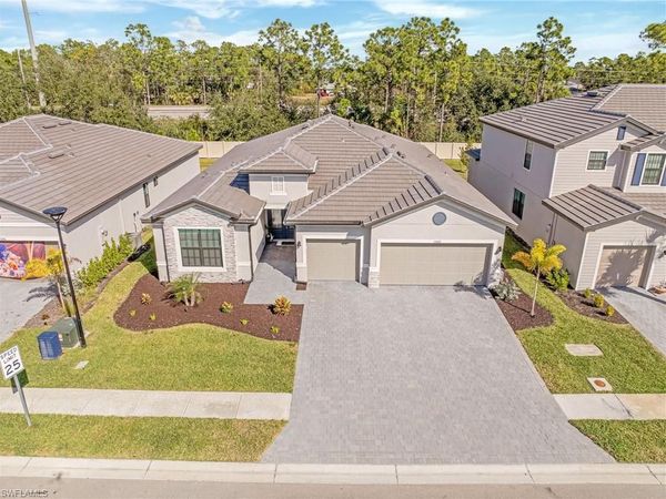 10642 Timber Creek DR, FORT MYERS, FL 33913