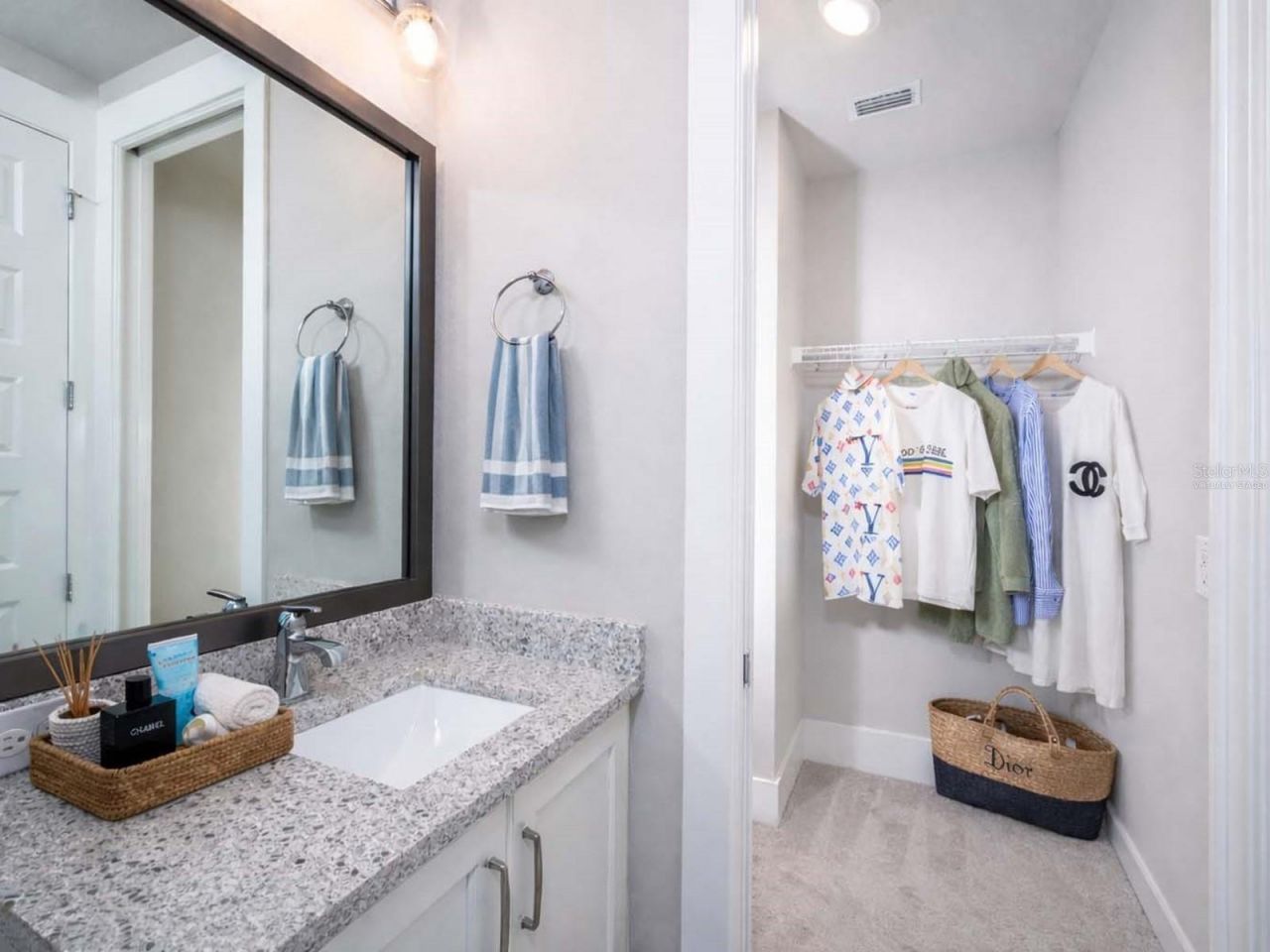 516 Laurel Park Drive, Sarasota, FL 34236 Photo