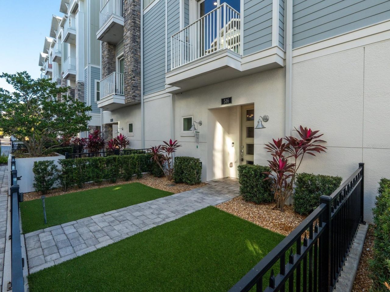 516 Laurel Park Drive, Sarasota, FL 34236 Photo