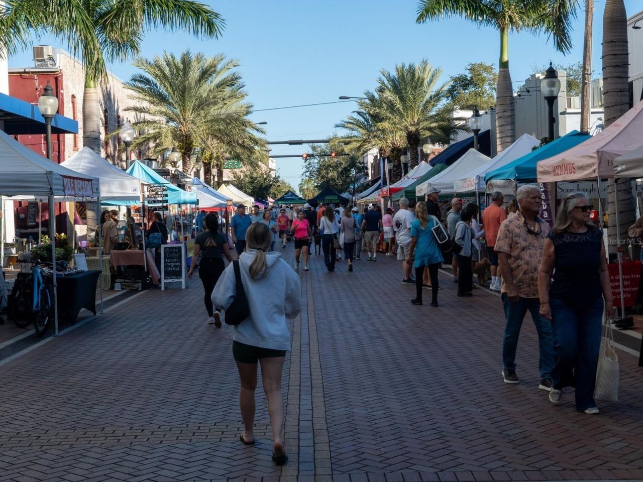 516 Laurel Park Drive, Sarasota, FL 34236 Photo