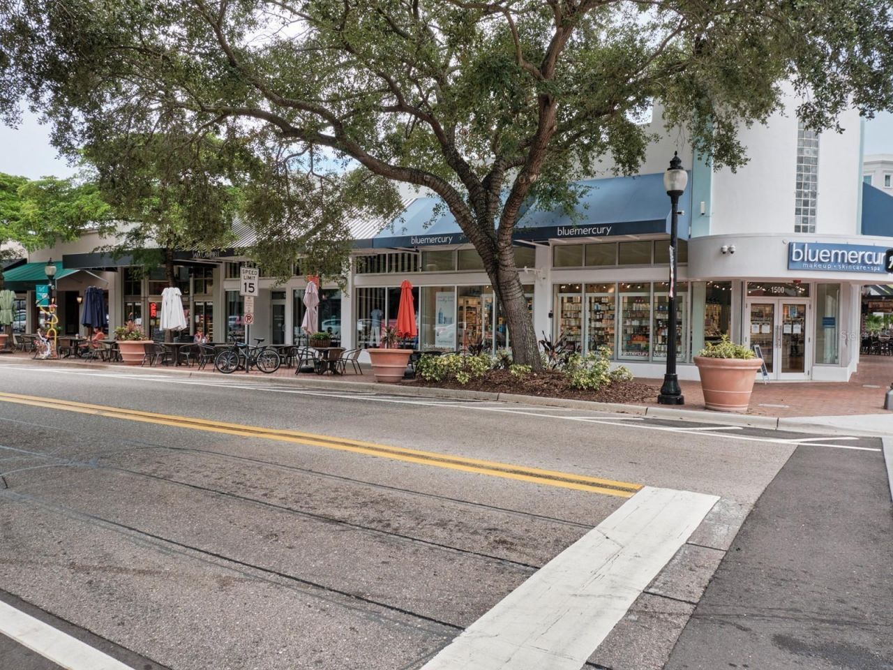 516 Laurel Park Drive, Sarasota, FL 34236 Photo