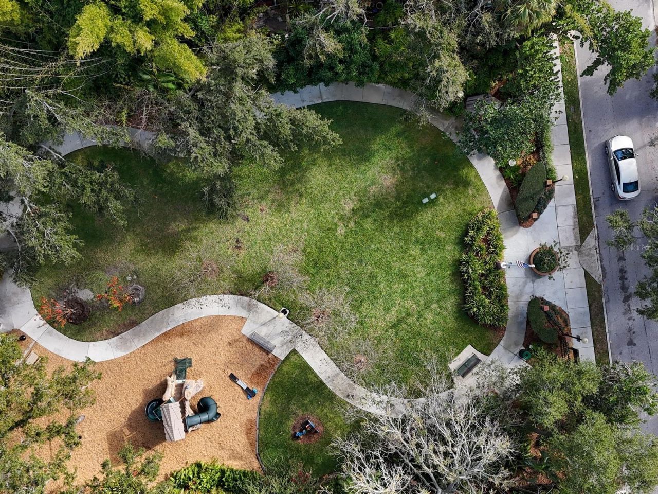 516 Laurel Park Drive, Sarasota, FL 34236 Photo