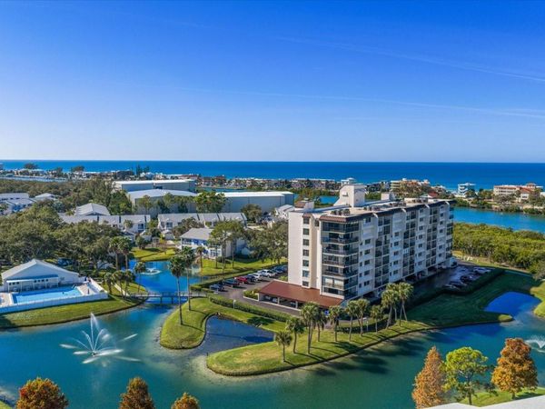 11590 SHIPWATCH DRIVE, Unit 447, LARGO, FL 33774