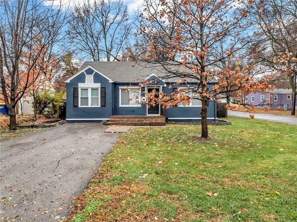 5700 Walmer Street, Mission, KS 66202