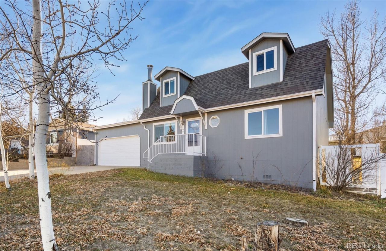 409 Starway Street, Fort Collins, CO 80525 Main Photo