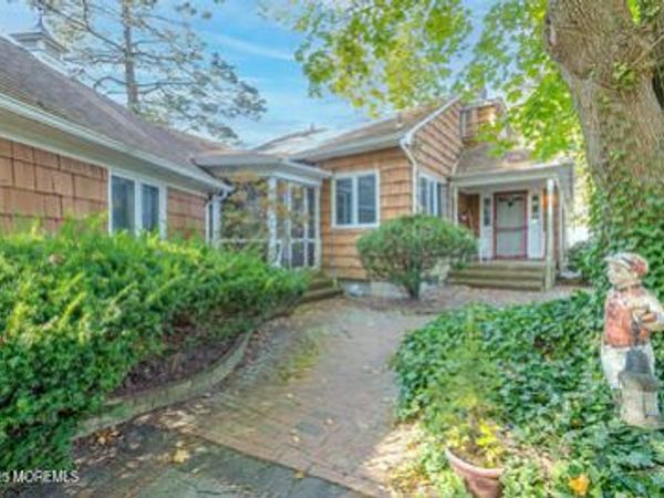 77 Monument Road NE, Pine Beach, NJ 08741