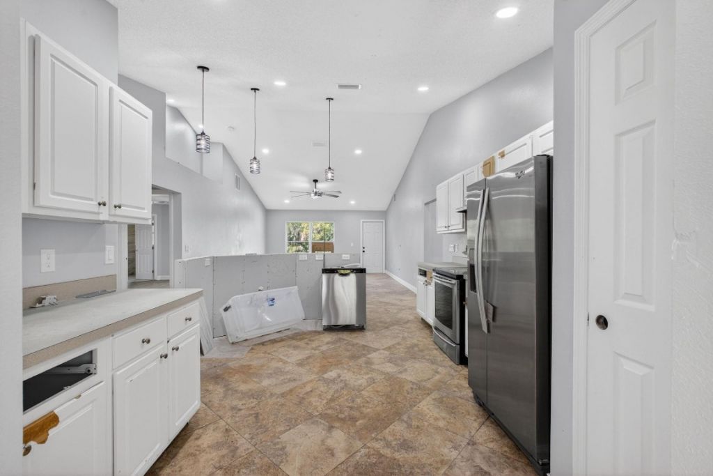 1941 SW Oakwood Rd, Port Saint Lucie, FL 34953 Photo