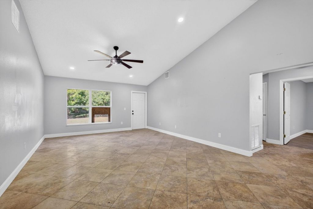 1941 SW Oakwood Rd, Port Saint Lucie, FL 34953 Photo