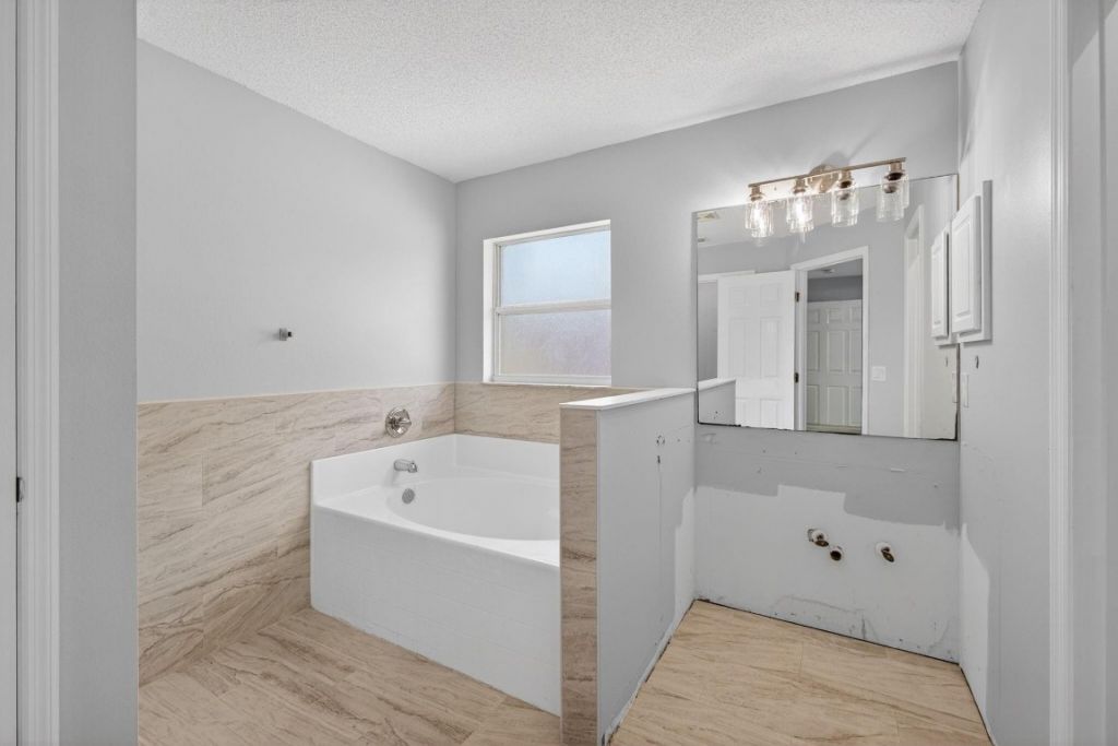 1941 SW Oakwood Rd, Port Saint Lucie, FL 34953 Photo