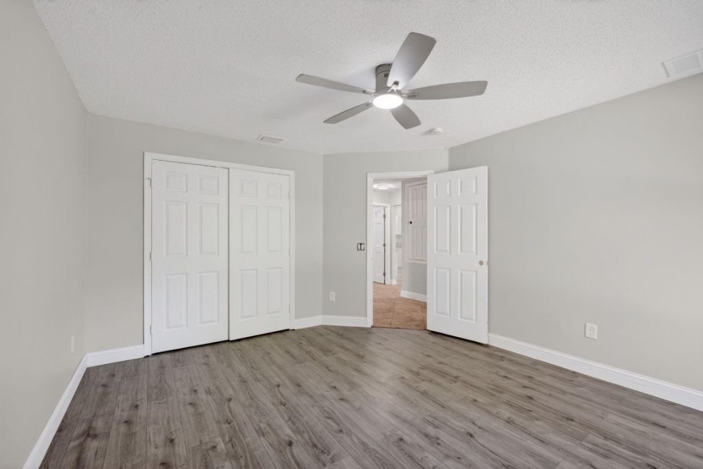 1941 SW Oakwood Rd, Port Saint Lucie, FL 34953 Photo