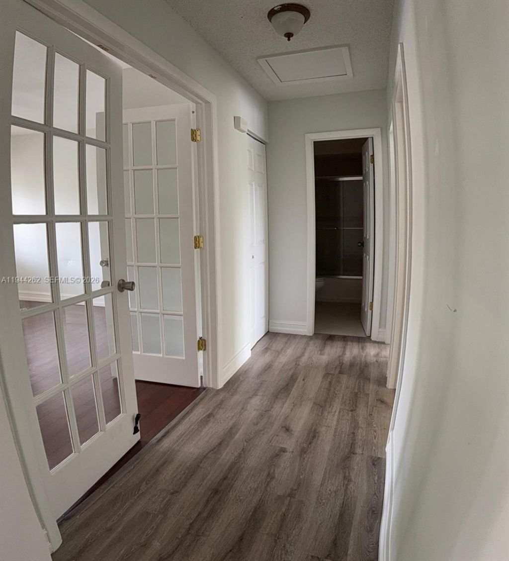 242 Wimbledon Lake Dr, Plantation, FL 33324 Photo