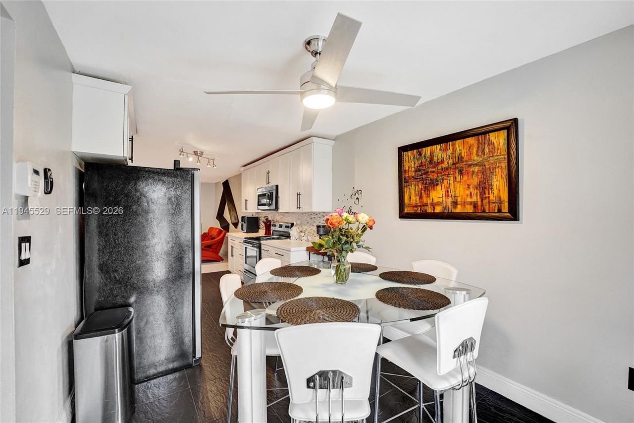 3301 Raleigh St, Unit 4E, Hollywood, FL 33021 Photo