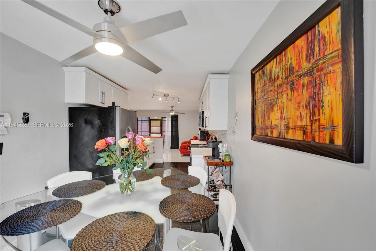 3301 Raleigh St, Unit 4E, Hollywood, FL 33021 Photo