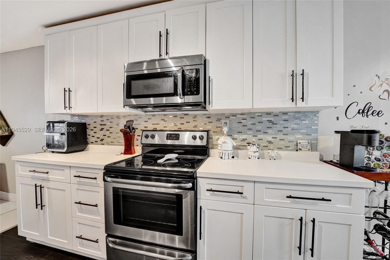 3301 Raleigh St, Unit 4E, Hollywood, FL 33021 Photo