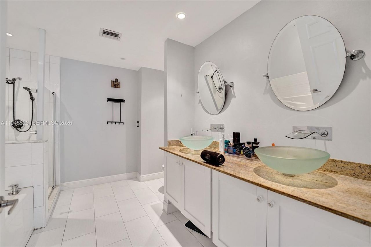 3301 Raleigh St, Unit 4E, Hollywood, FL 33021 Photo