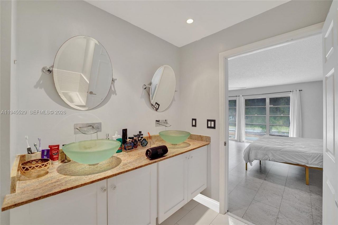 3301 Raleigh St, Unit 4E, Hollywood, FL 33021 Photo